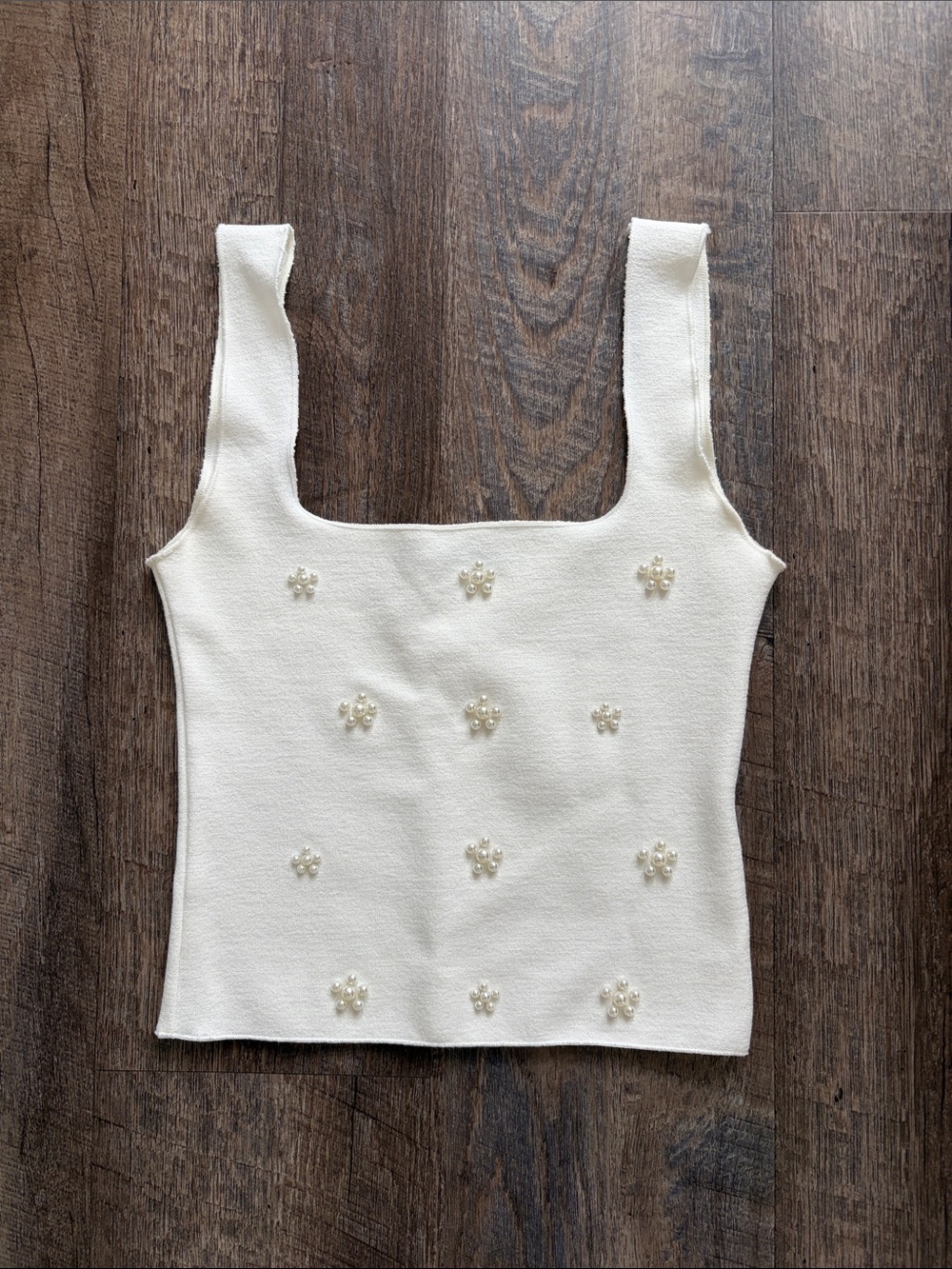 White beaded top - Picture 1 of 3